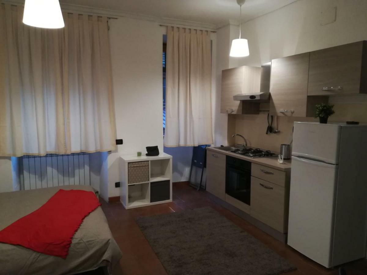 Roma Metro Furio Camillo Apartment ภายนอก รูปภาพ