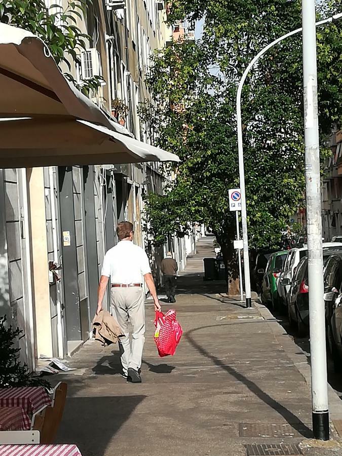 Roma Metro Furio Camillo Apartment ภายนอก รูปภาพ